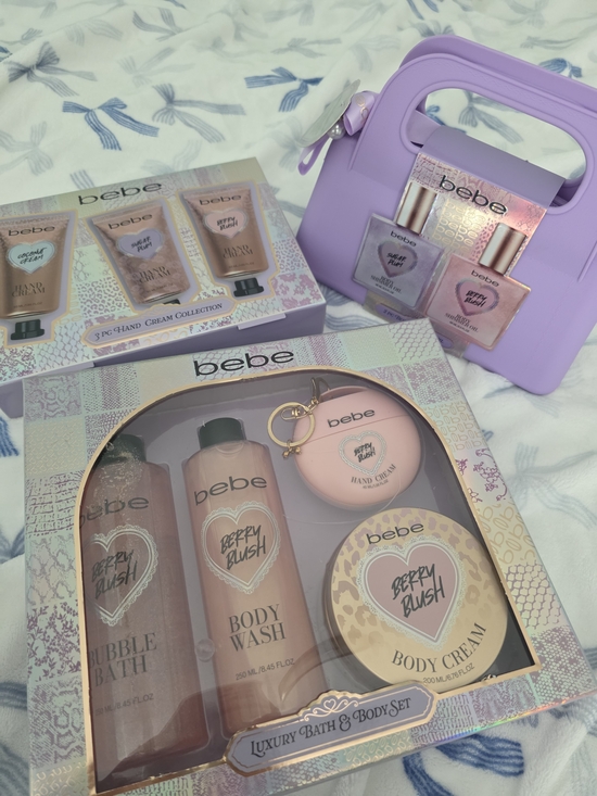 bebe Other - bebe Berry Blush Bath & Body Gift Set – Pink